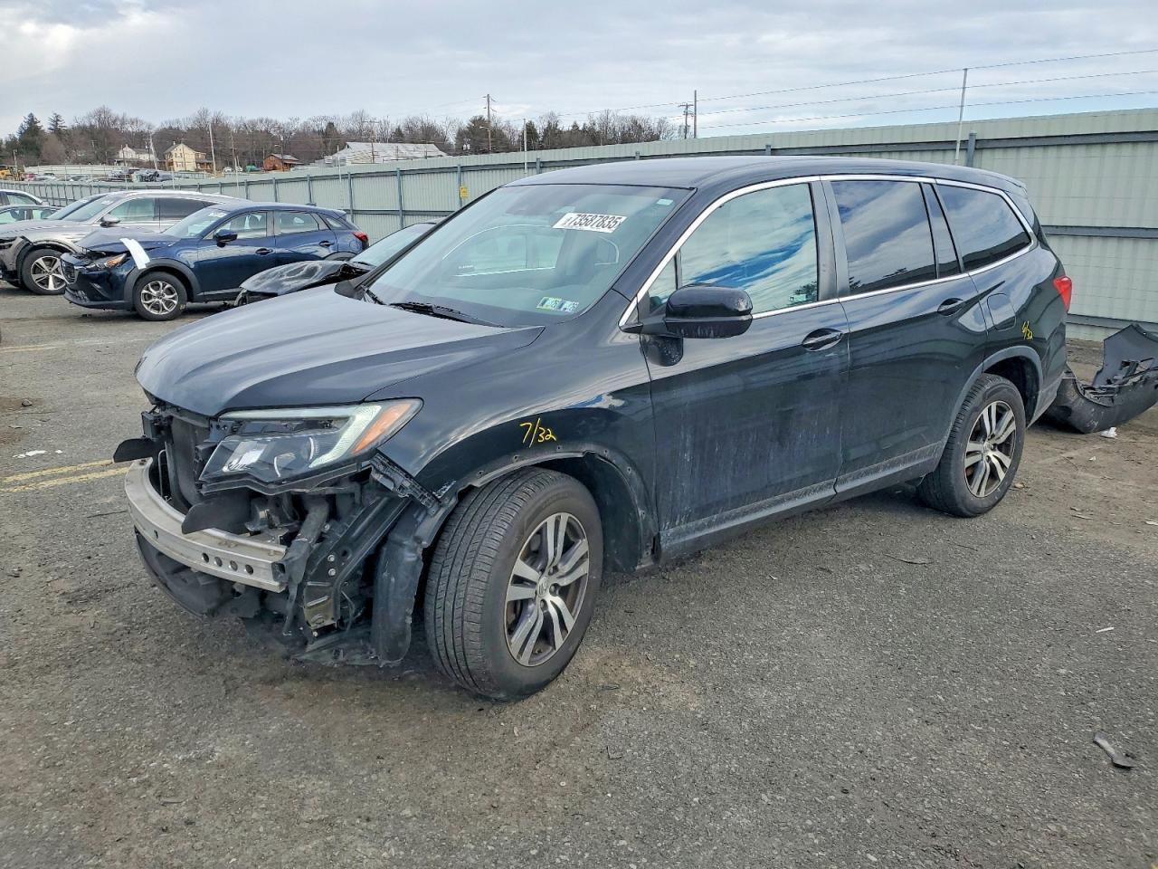 2017 HONDA PILOT