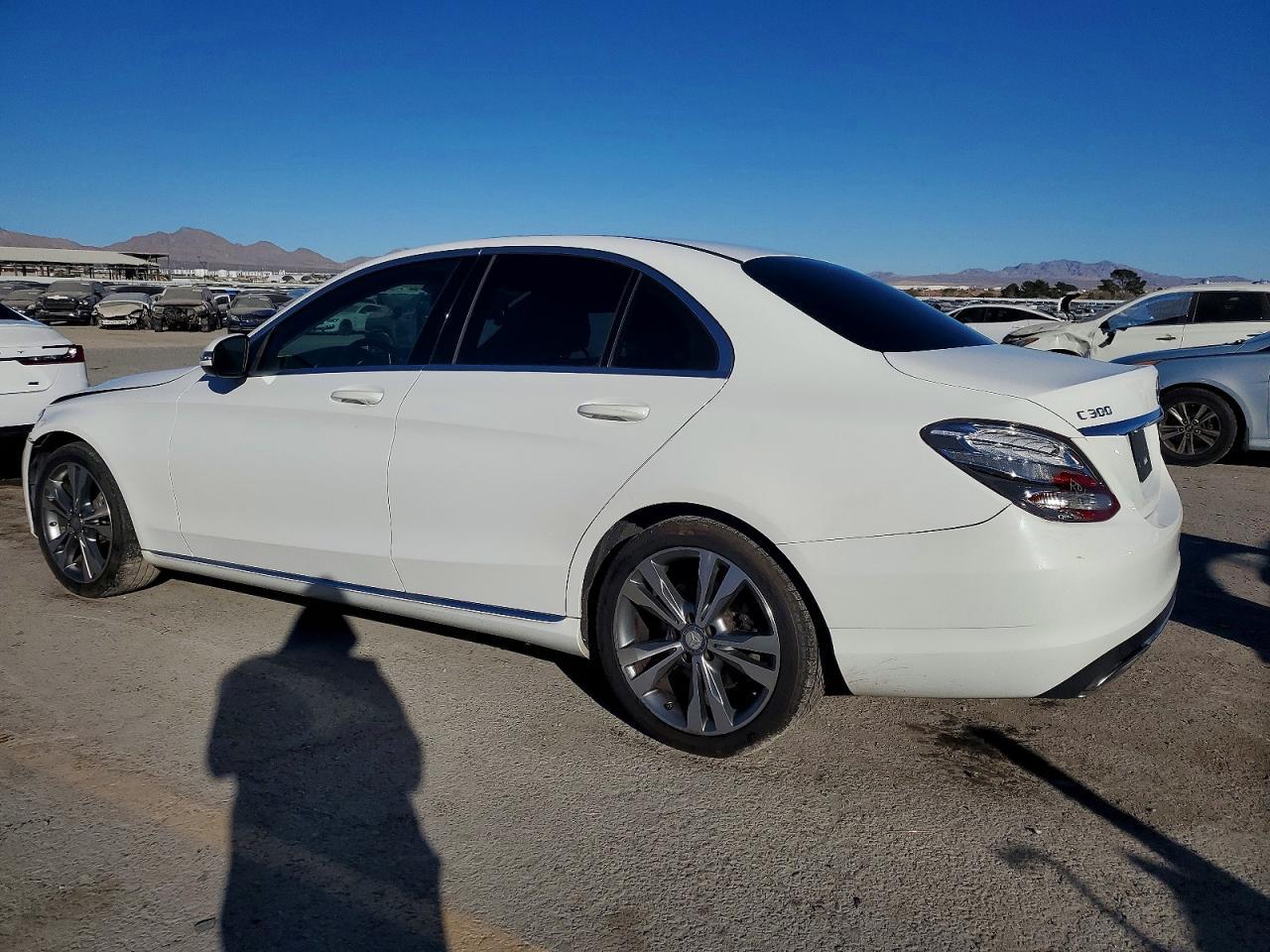 2016 MERCEDES-BENZ C-CLASS