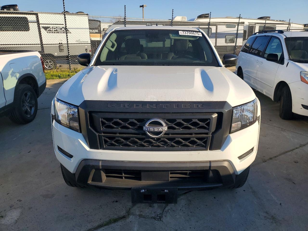 2023 NISSAN Frontier