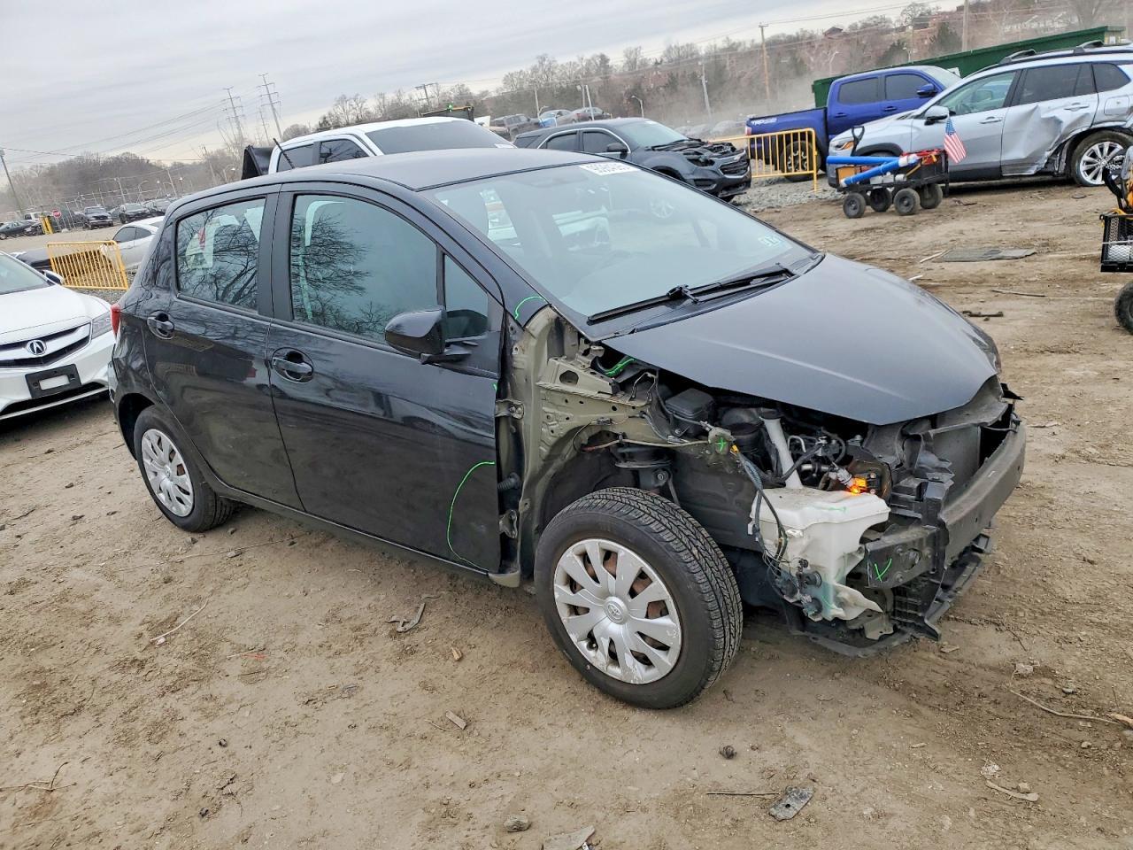 2015 TOYOTA YARIS