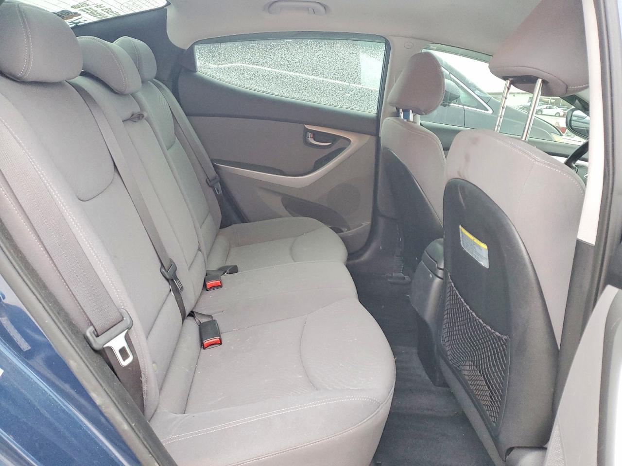 2016 HYUNDAI ELANTRA