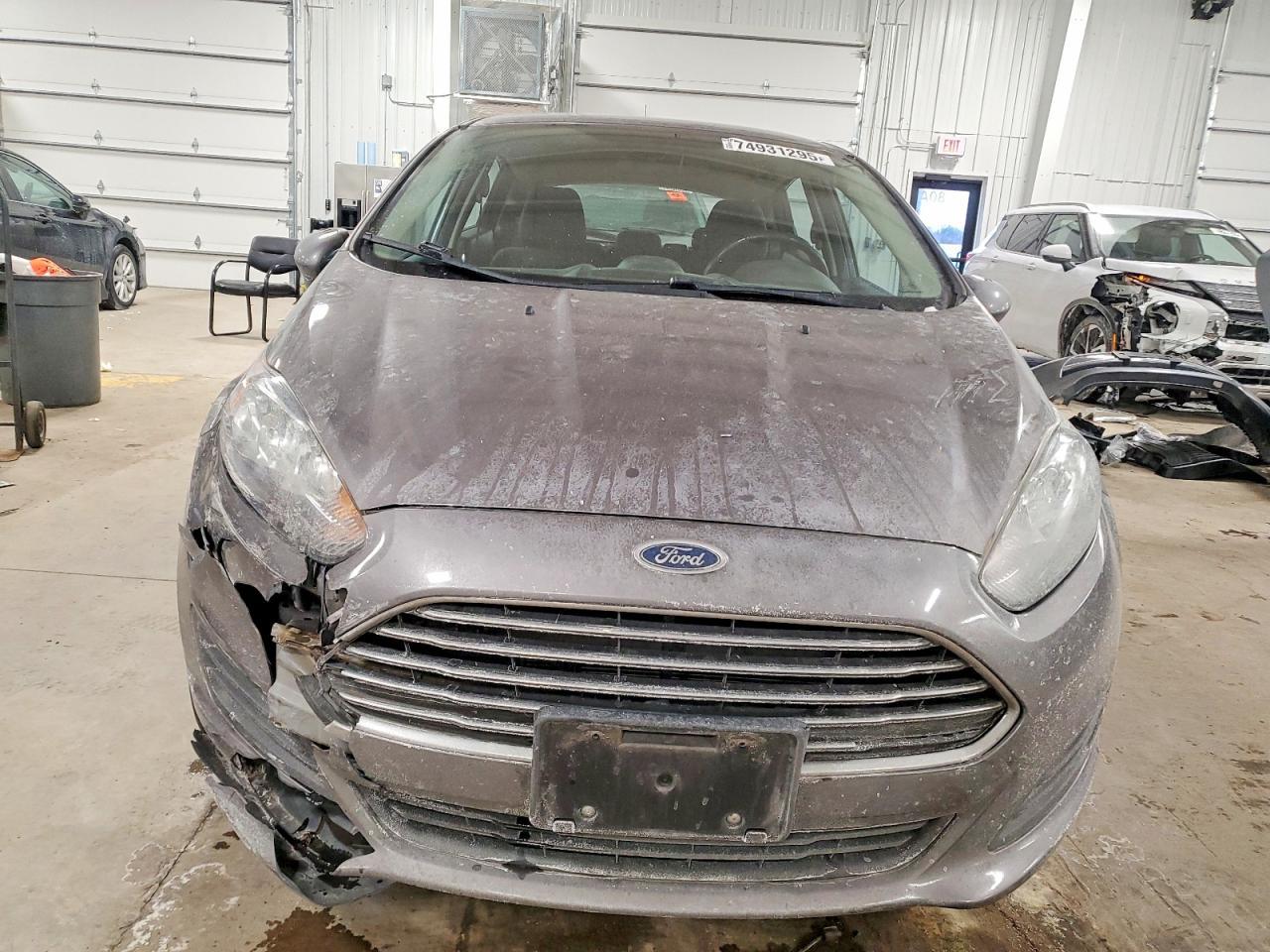 2014 FORD Fiesta