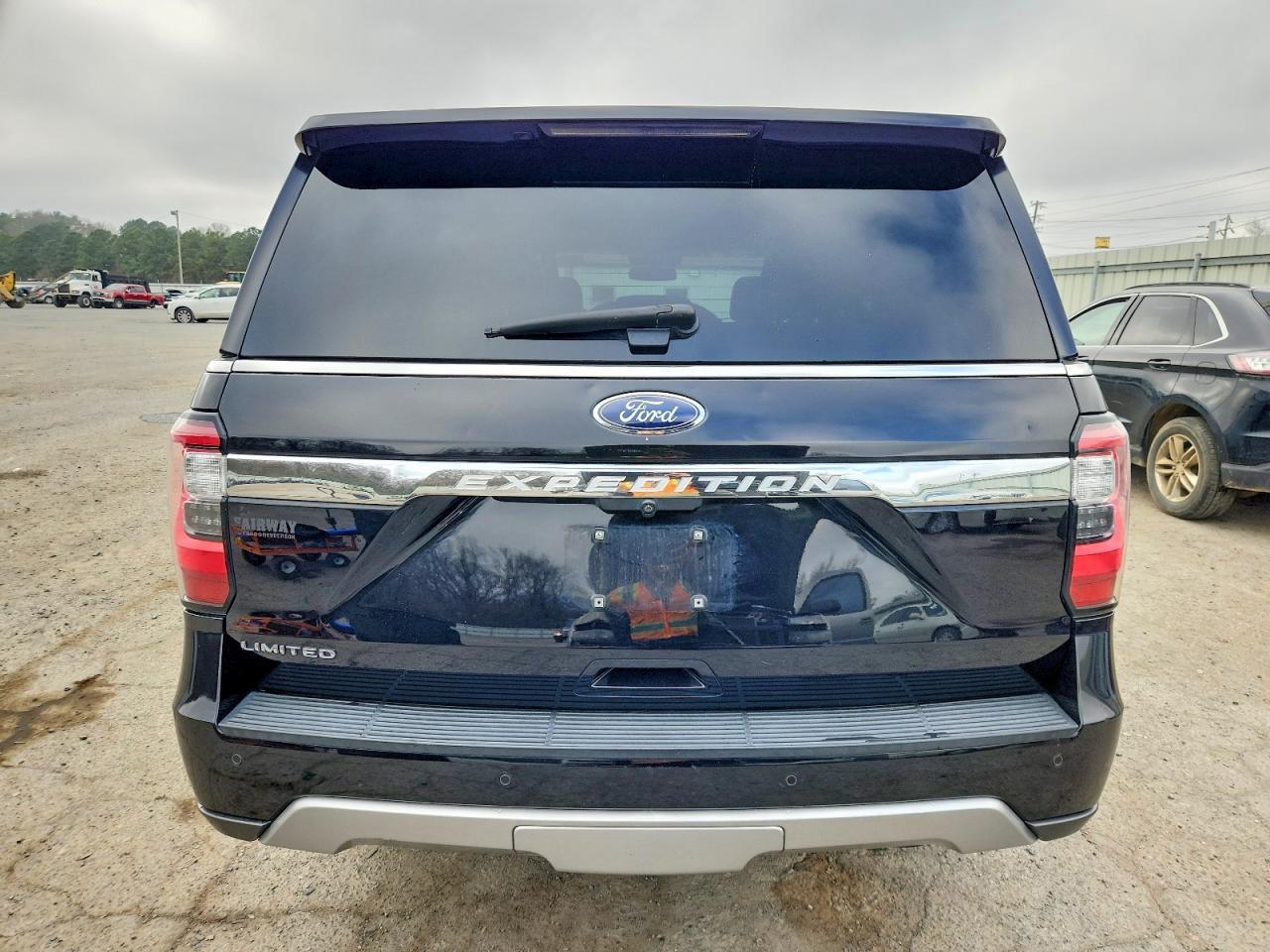 2021 FORD Expedition