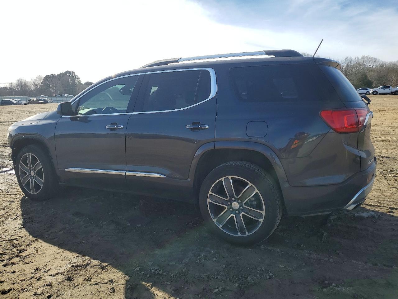 2017 GMC ACADIA