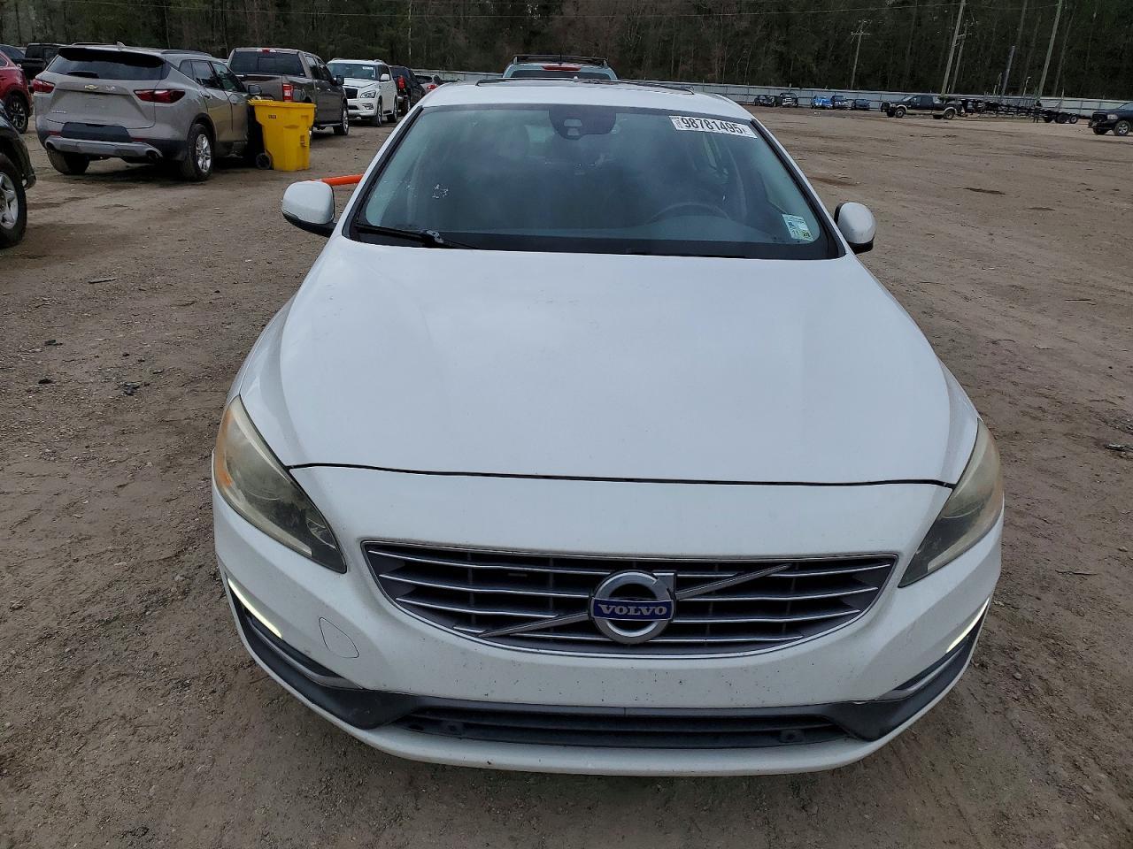 2016 VOLVO S60
