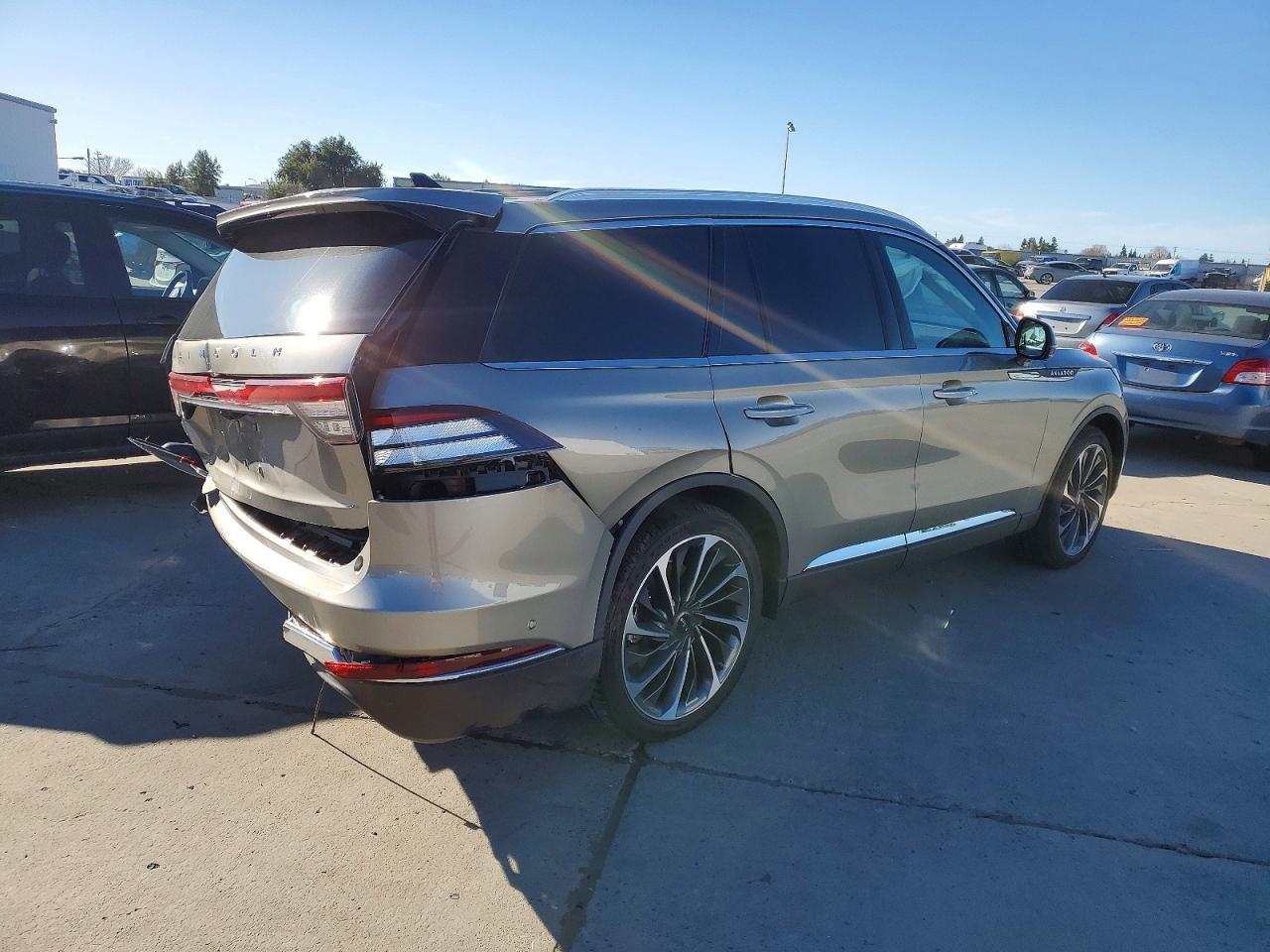2023 LINCOLN Aviator