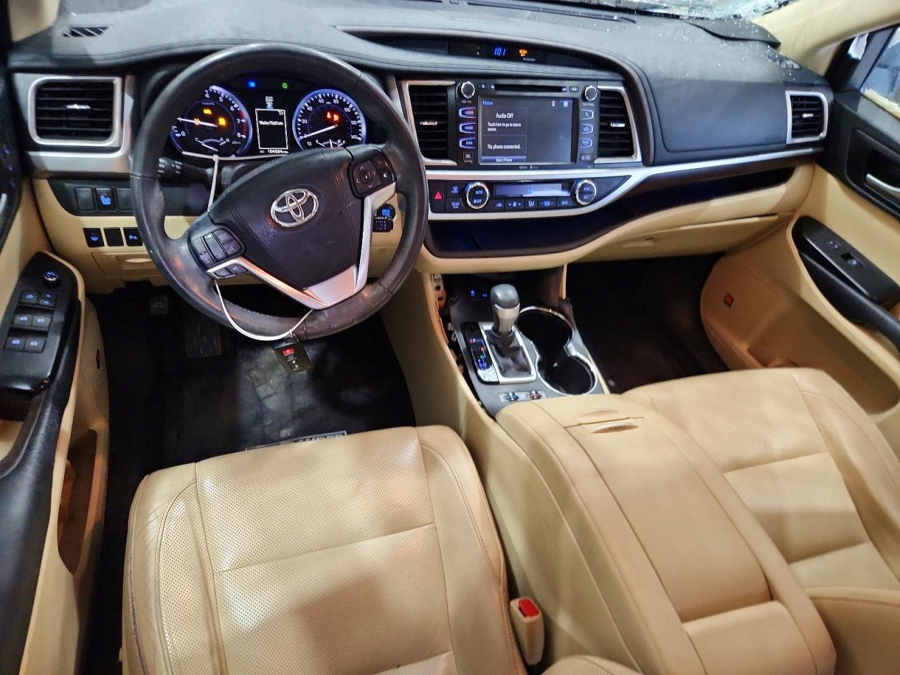 2015 TOYOTA HIGHLANDER