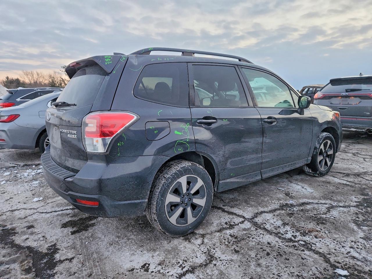 2017 SUBARU FORESTER