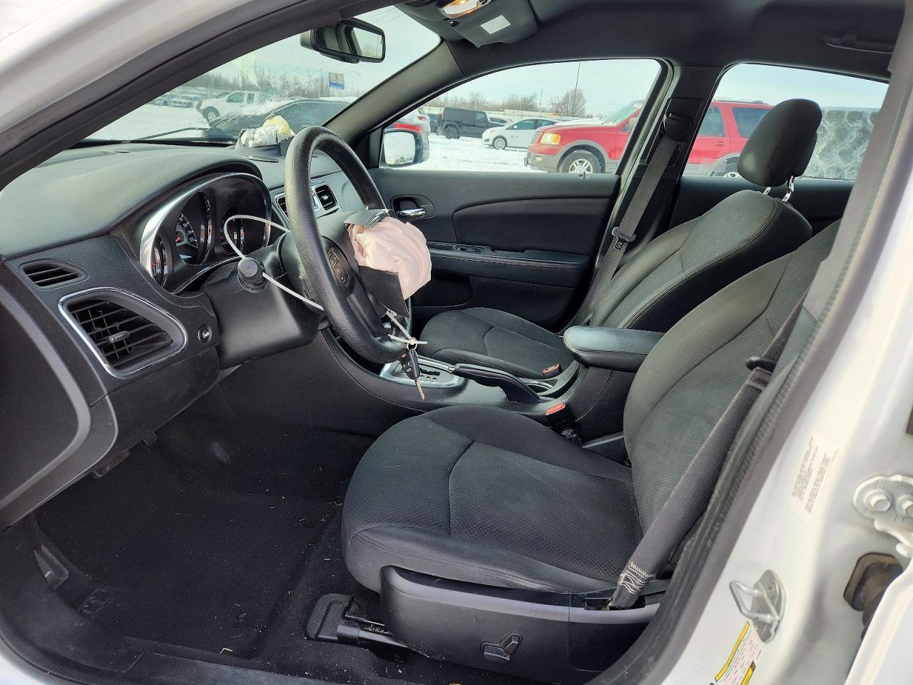 2014 CHRYSLER 200