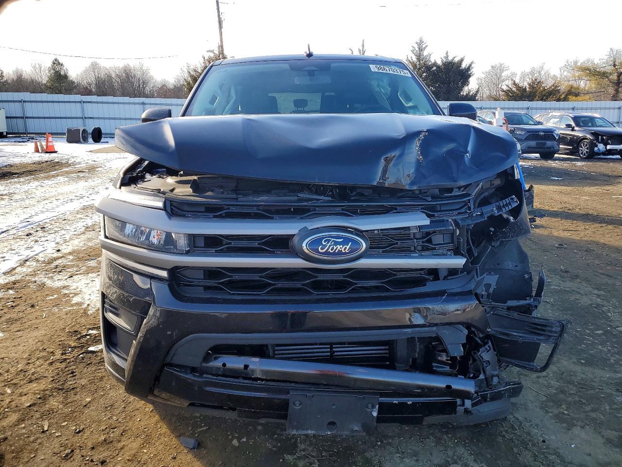 2023 FORD Expedition