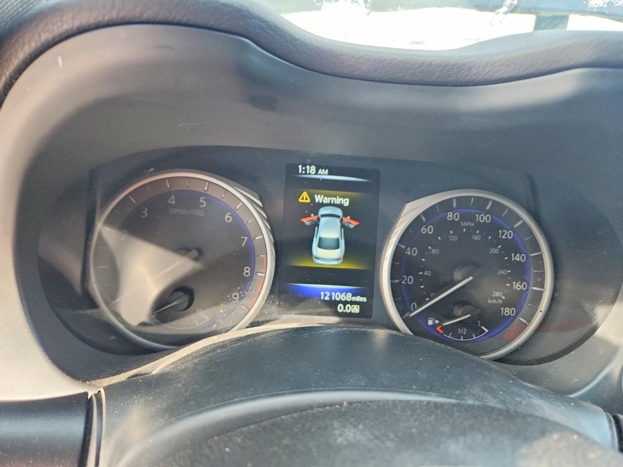 2015 INFINITI Q50