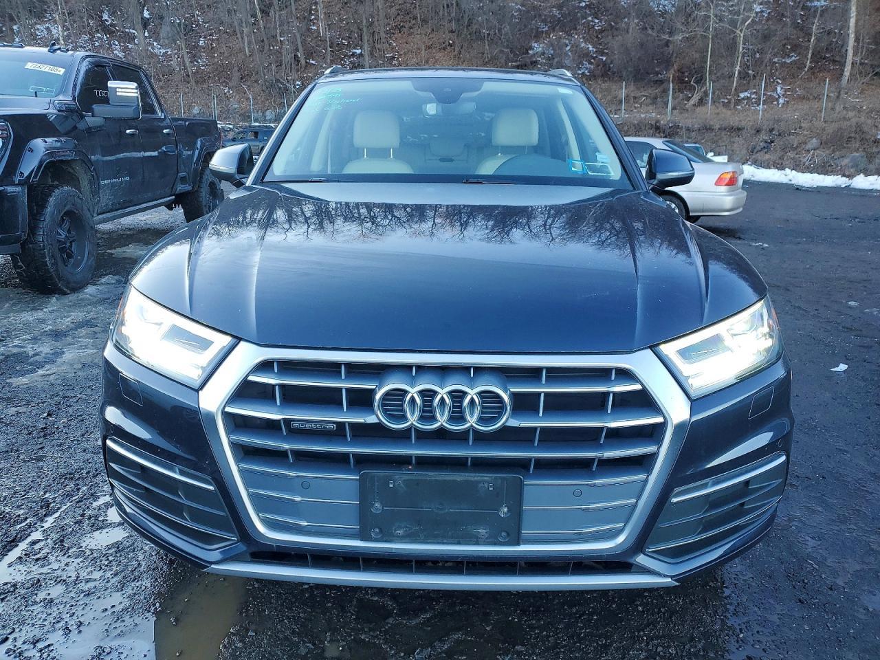 2020 AUDI Q5