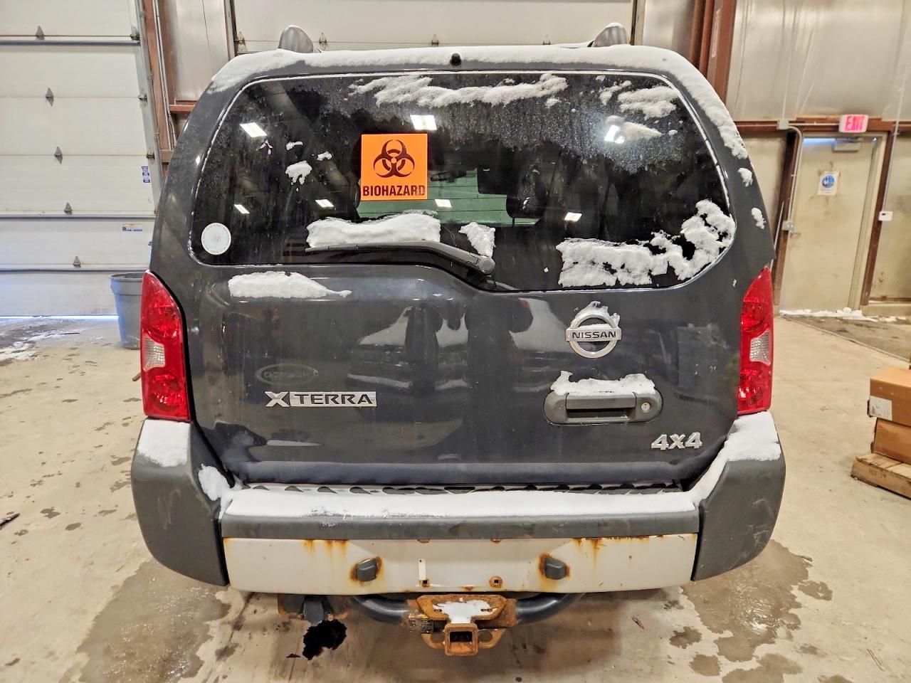 2010 NISSAN