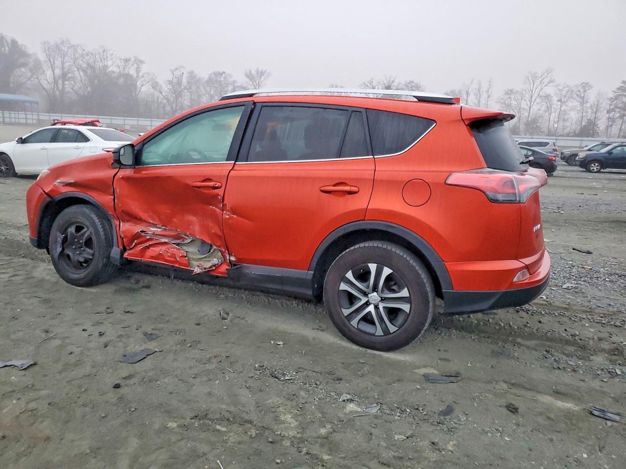 2016 TOYOTA RAV4