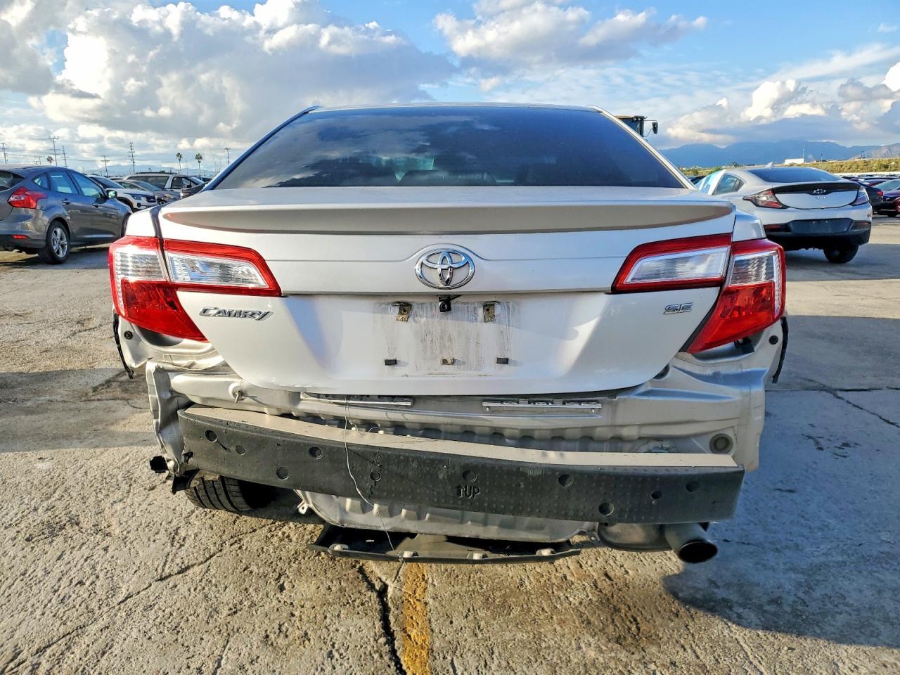2012 TOYOTA CAMRY