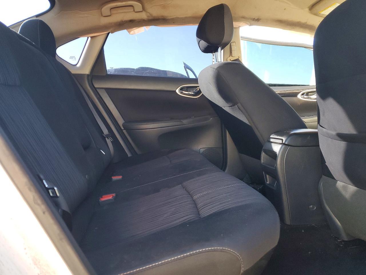 2016 NISSAN SENTRA