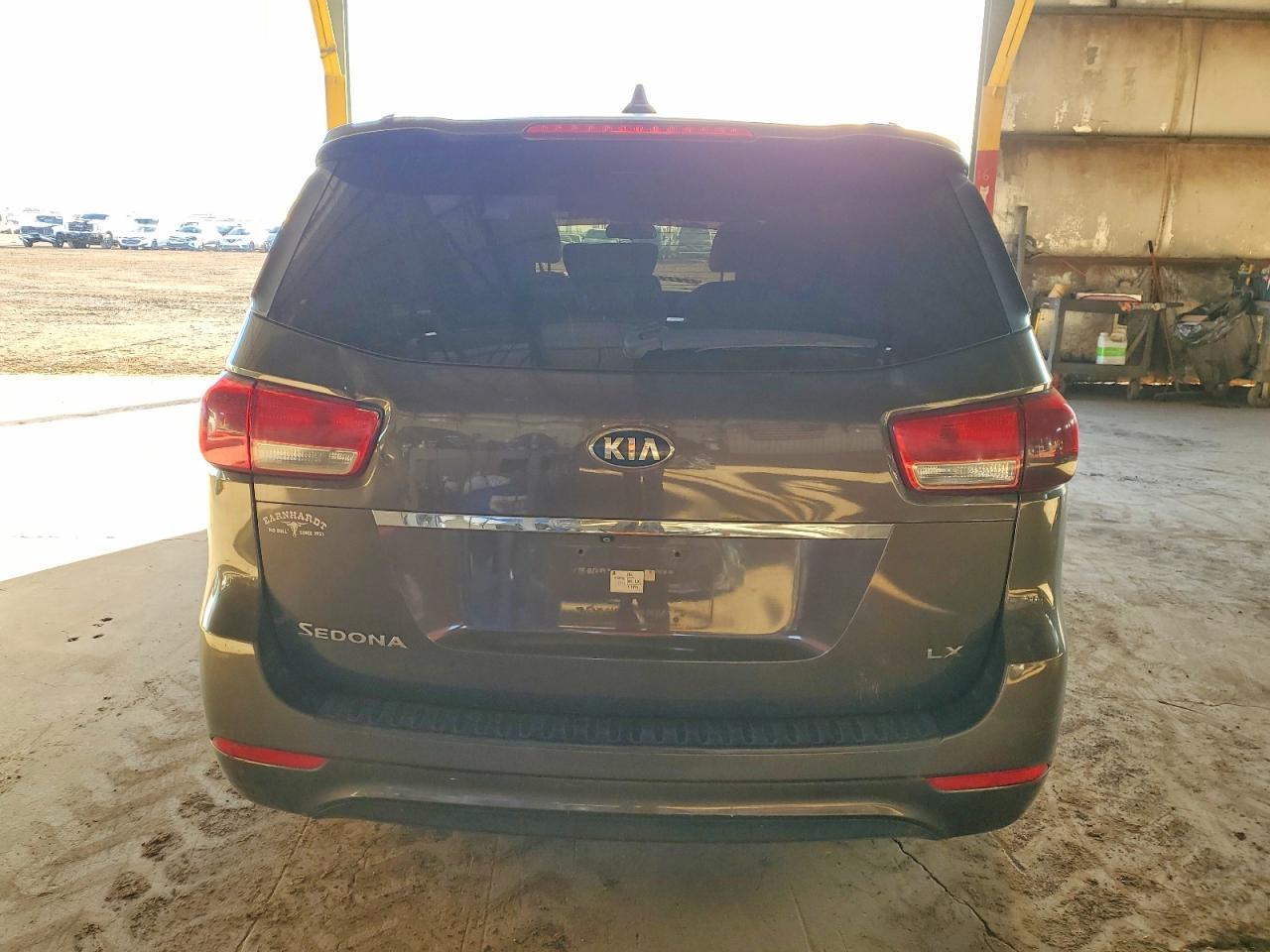 2015 KIA SEDONA