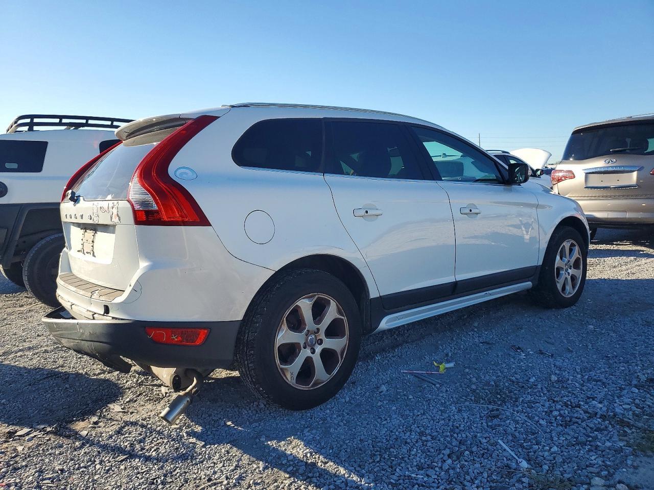 2013 VOLVO XC60