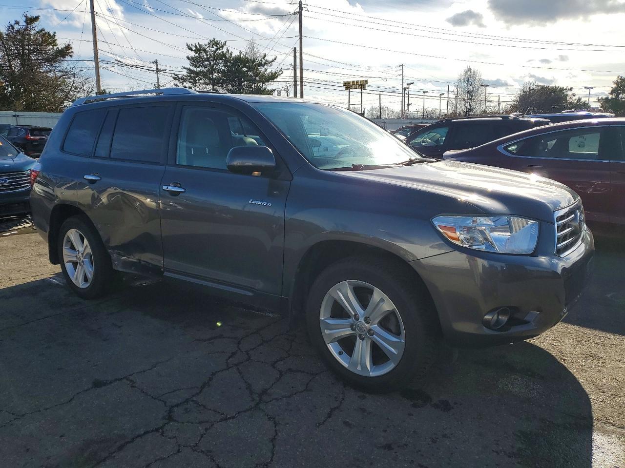 2009 TOYOTA HIGHLANDER