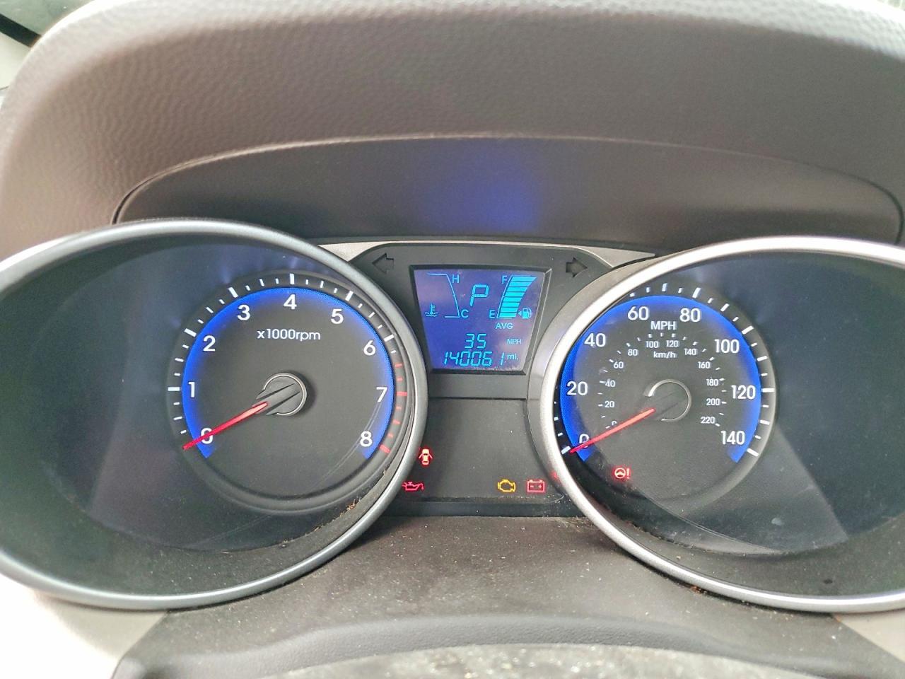 2014 HYUNDAI TUCSON