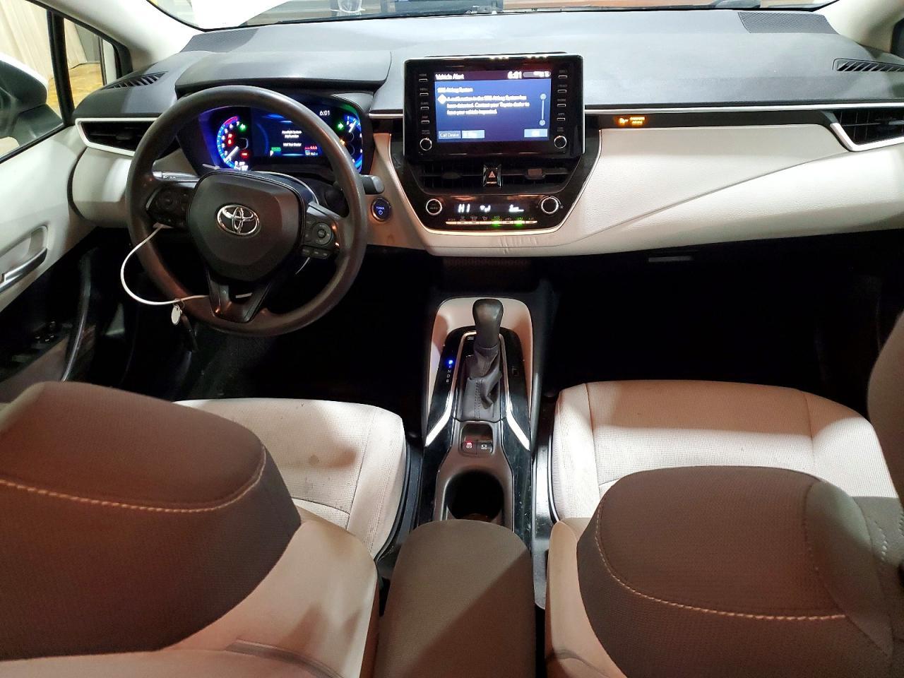 2020 TOYOTA COROLLA