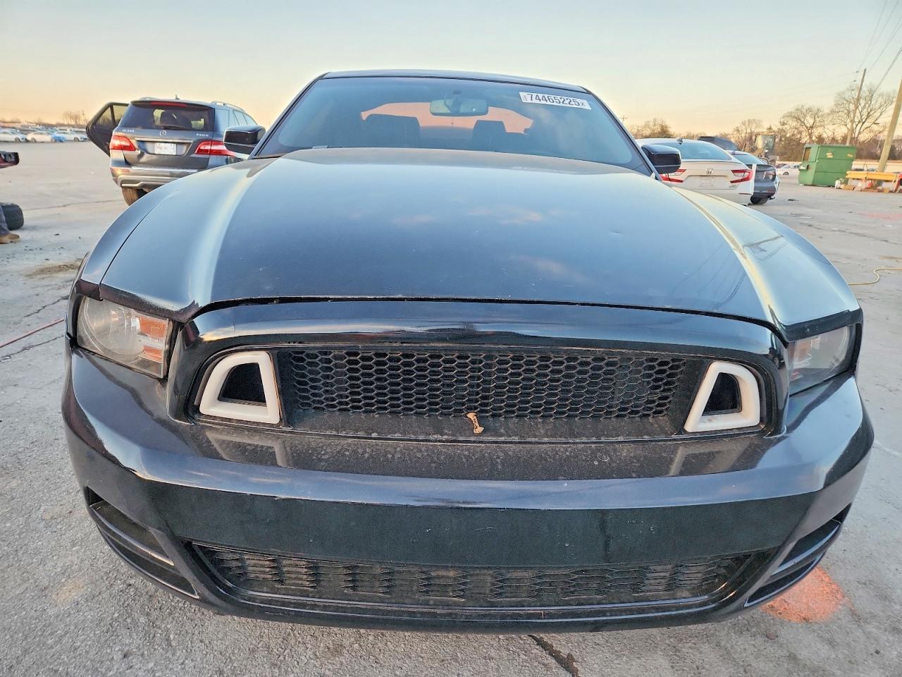 2013 FORD MUSTANG