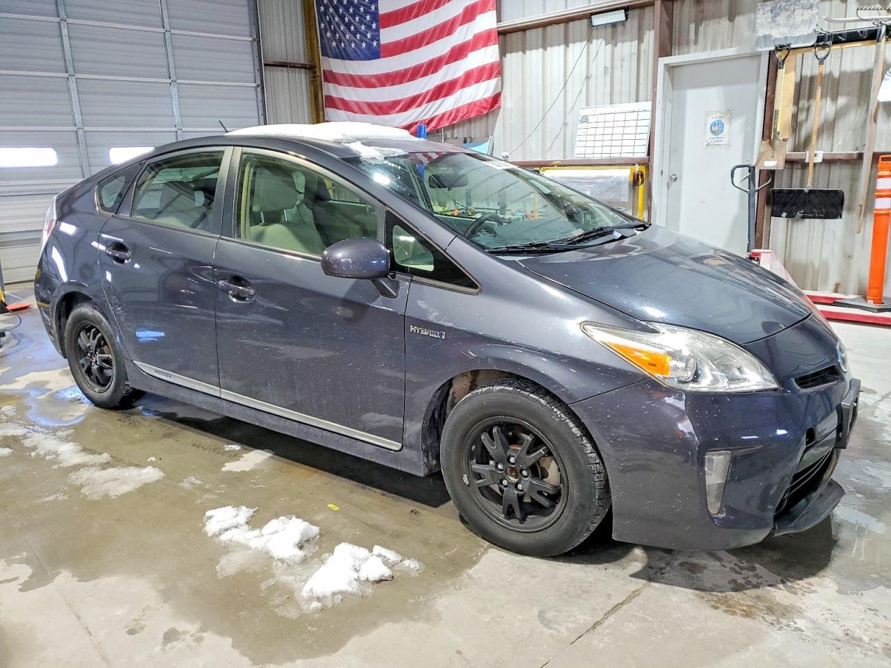 2013 TOYOTA PRIUS
