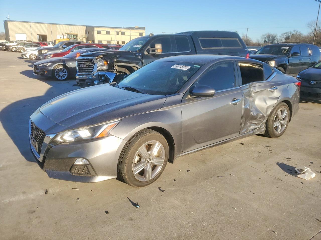 2021 NISSAN ALTIMA
