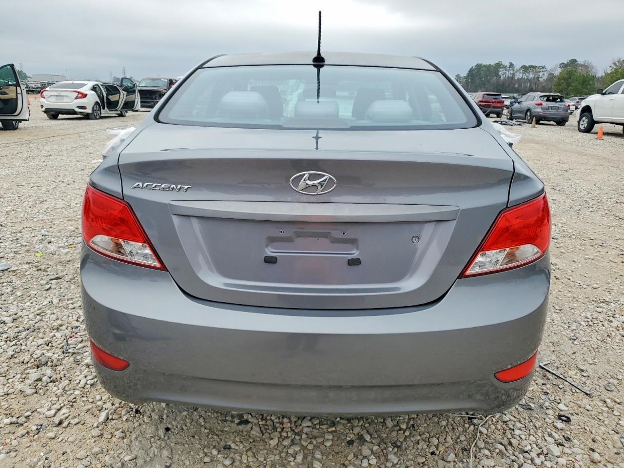 2016 HYUNDAI ACCENT