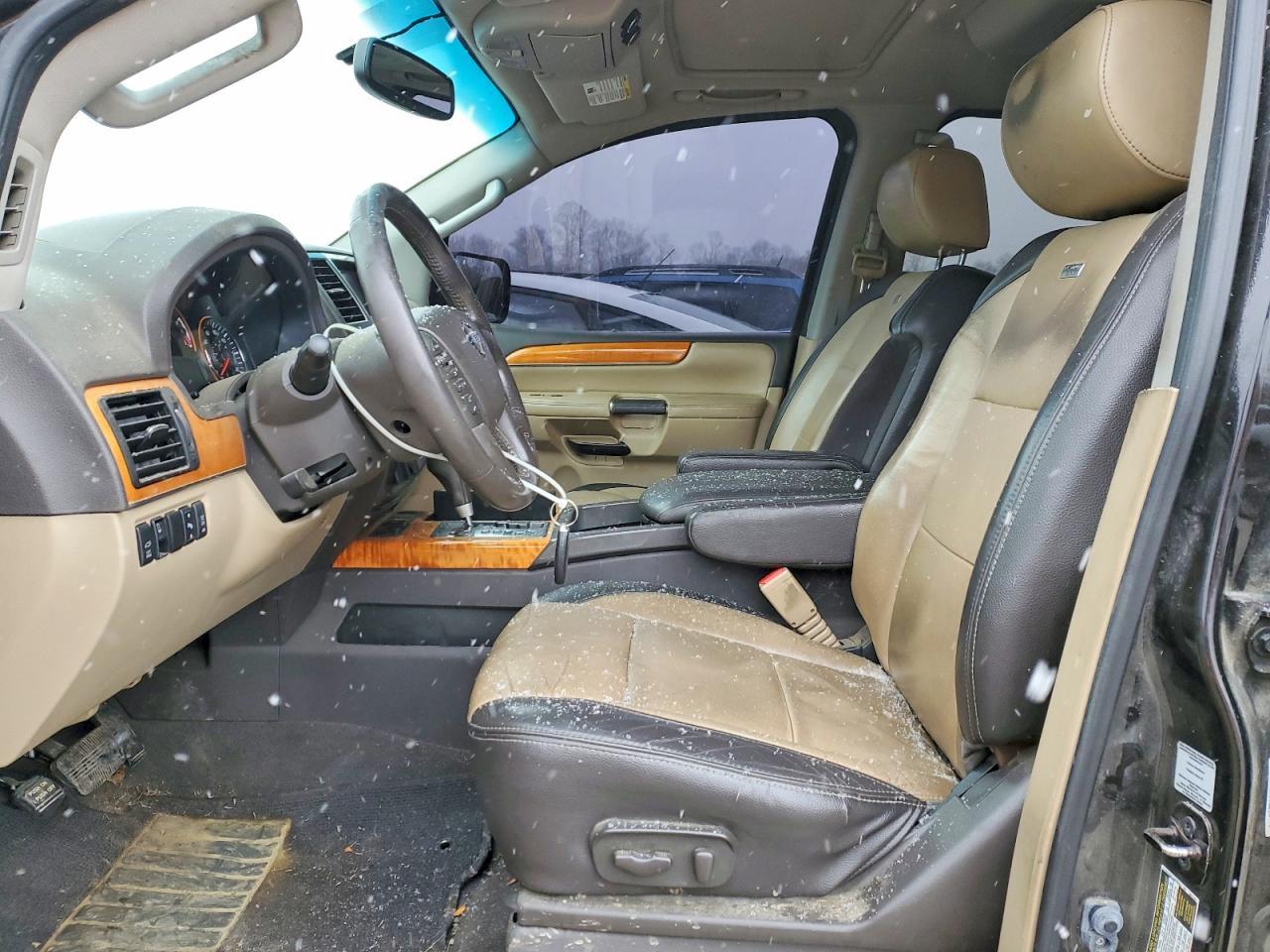 2014 NISSAN Armada