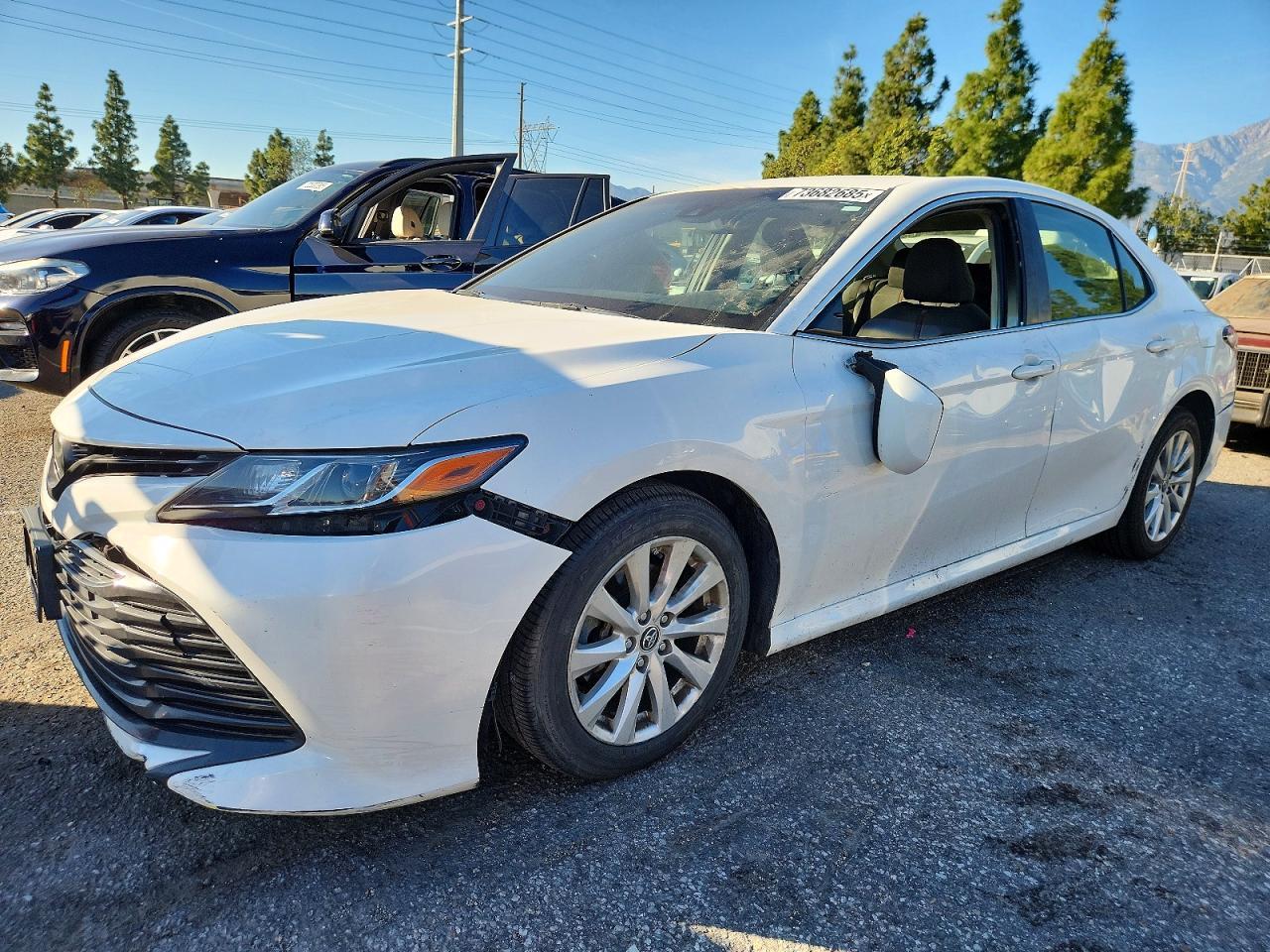 2018 TOYOTA CAMRY