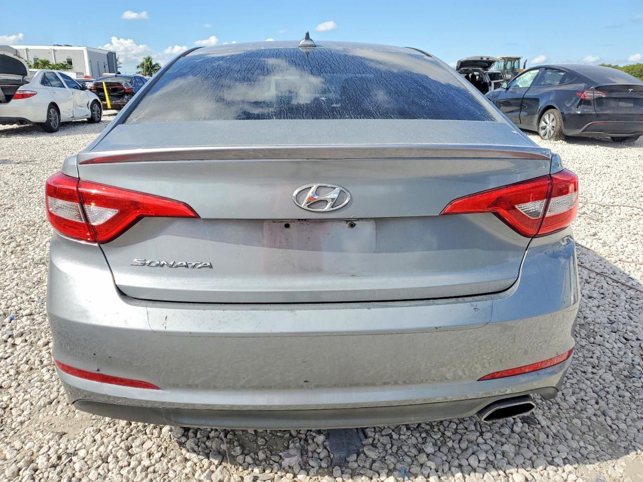 2016 HYUNDAI SONATA
