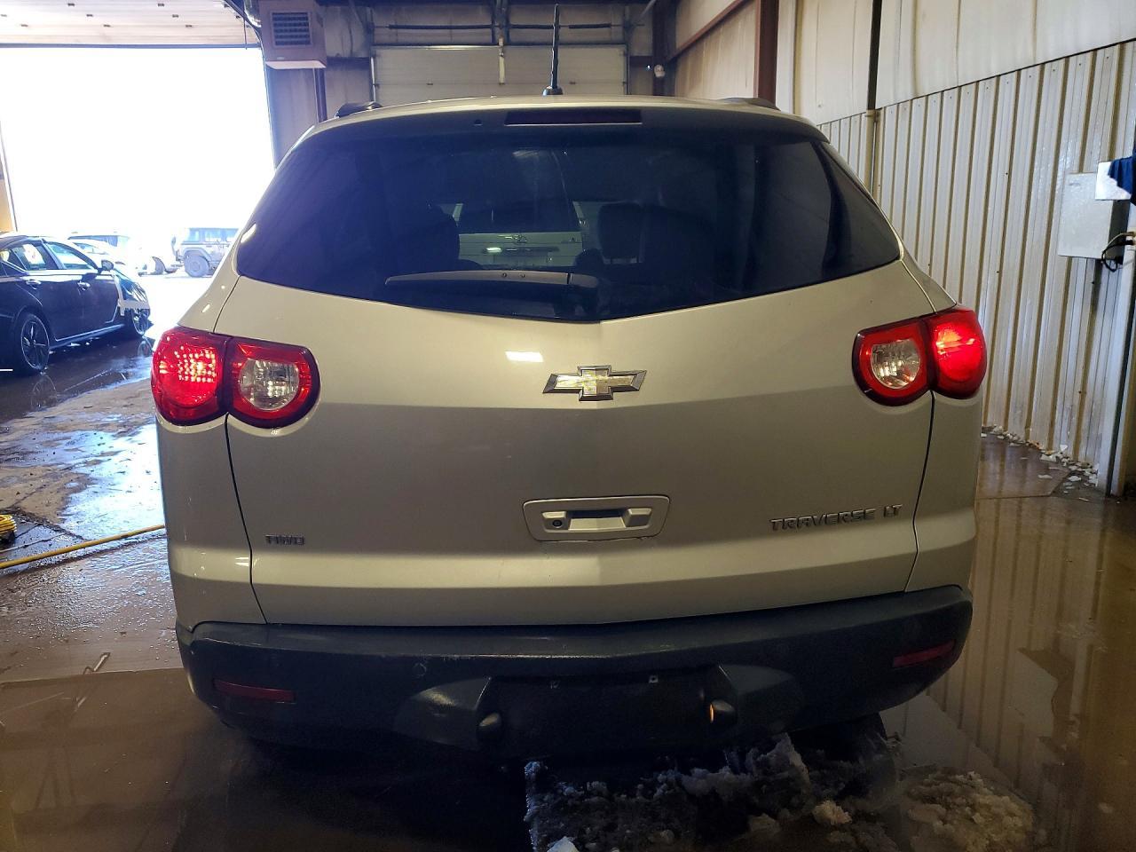 2011 CHEVROLET TRAVERSE