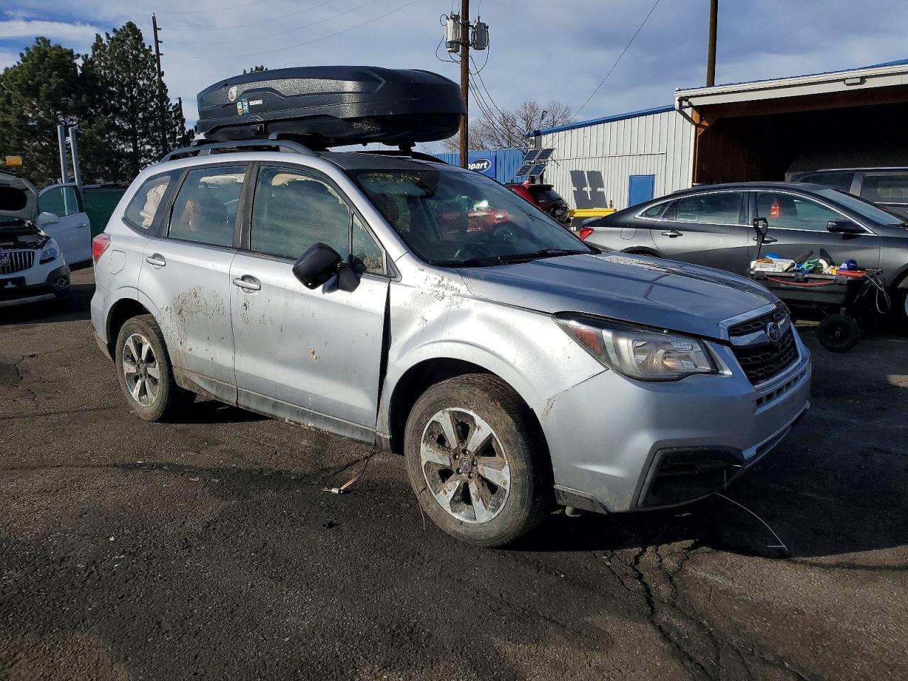 2018 SUBARU FORESTER