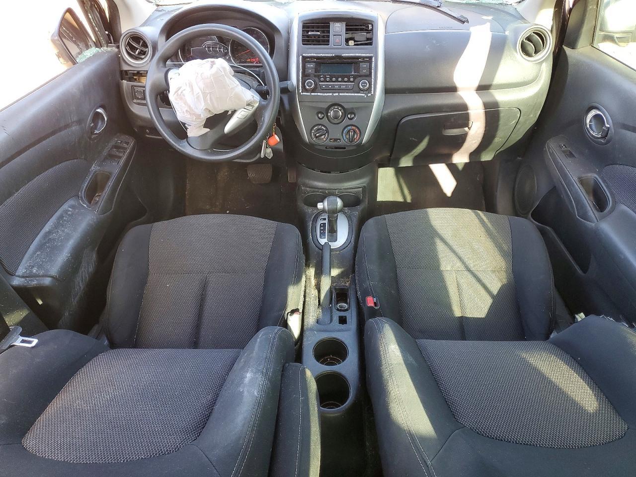 2016 NISSAN VERSA