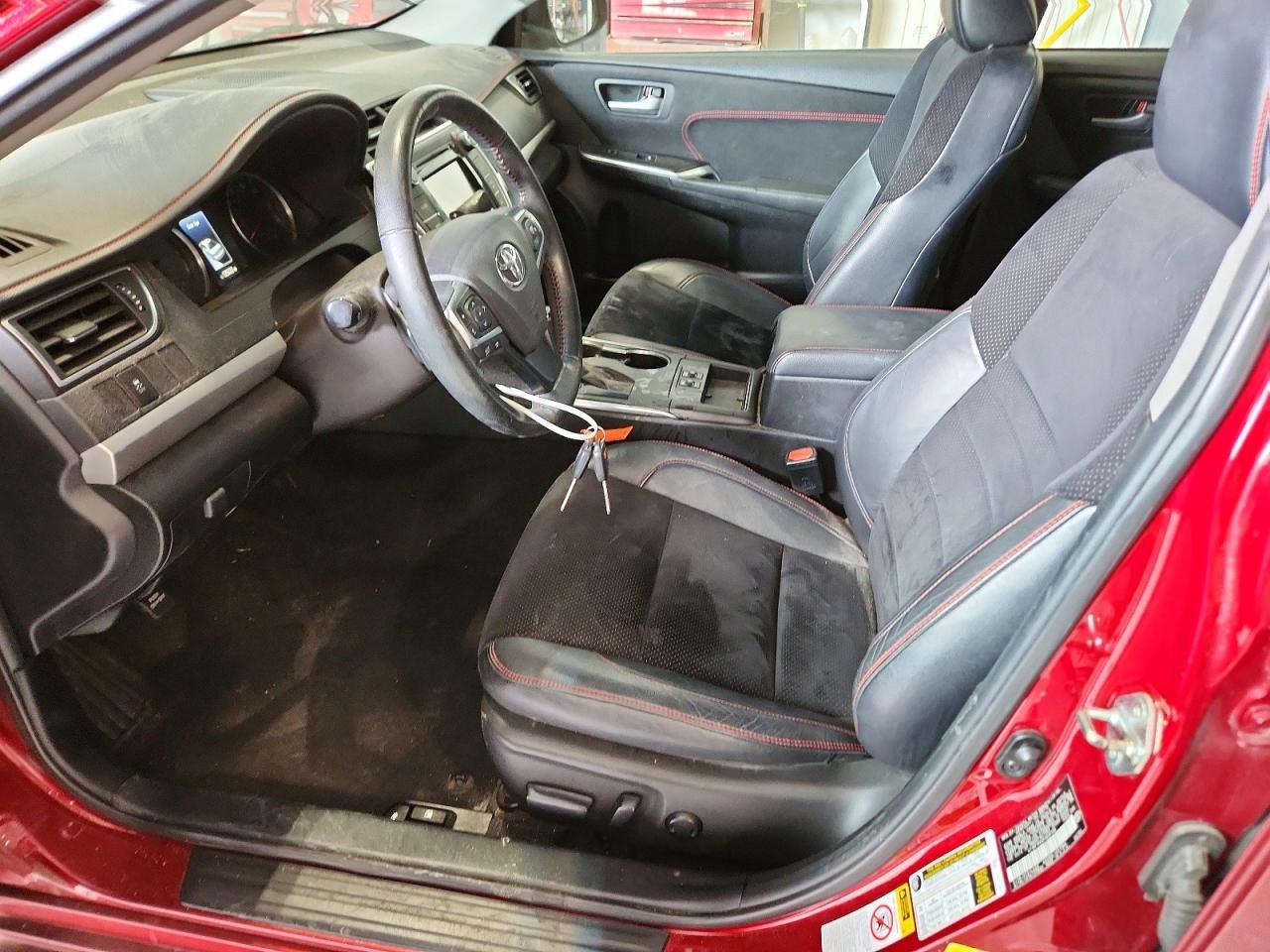 2015 TOYOTA CAMRY