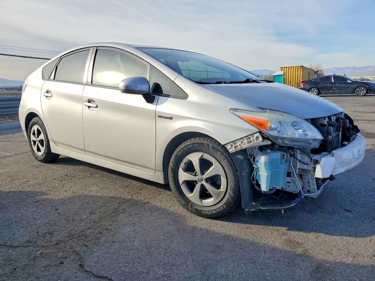 2015 TOYOTA PRIUS