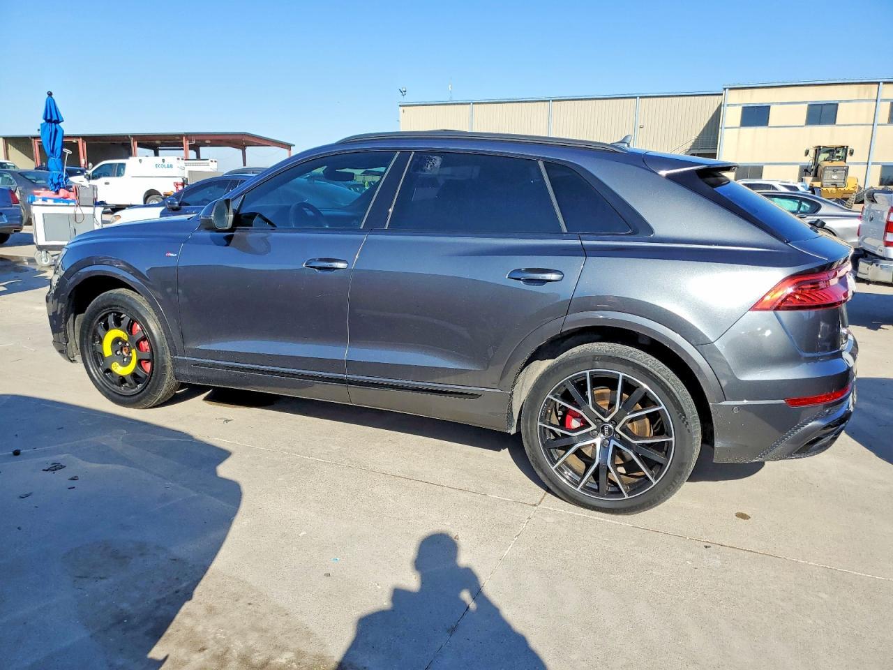 2020 AUDI Q8