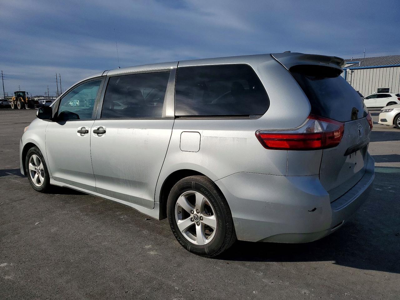 2020 TOYOTA SIENNA