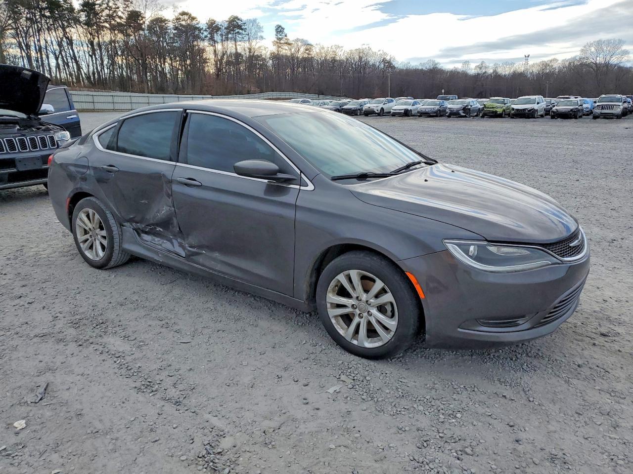 2016 CHRYSLER 200