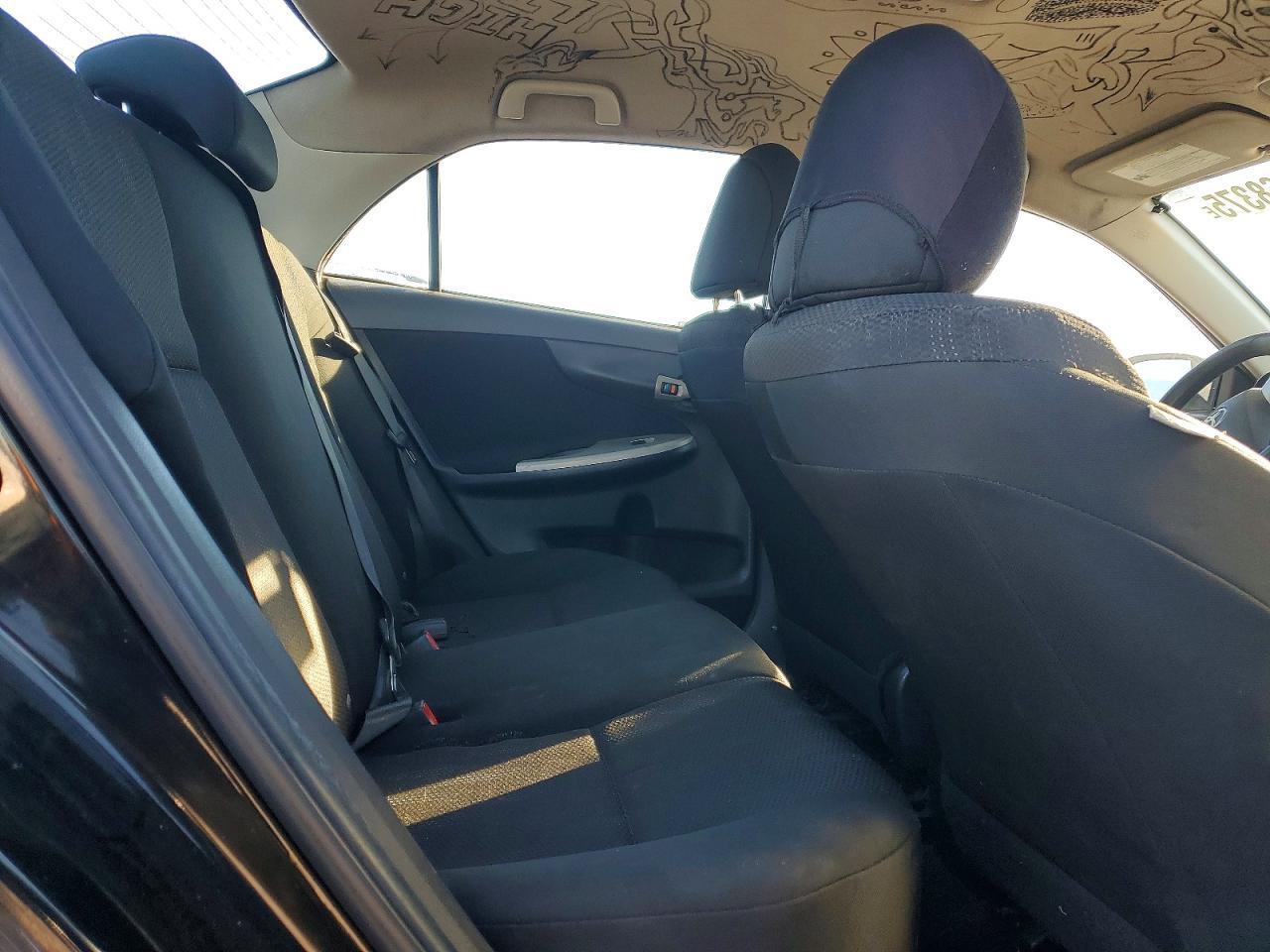 2011 TOYOTA COROLLA