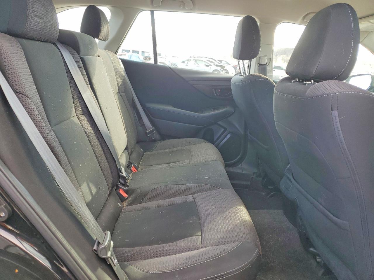 2021 SUBARU Outback
