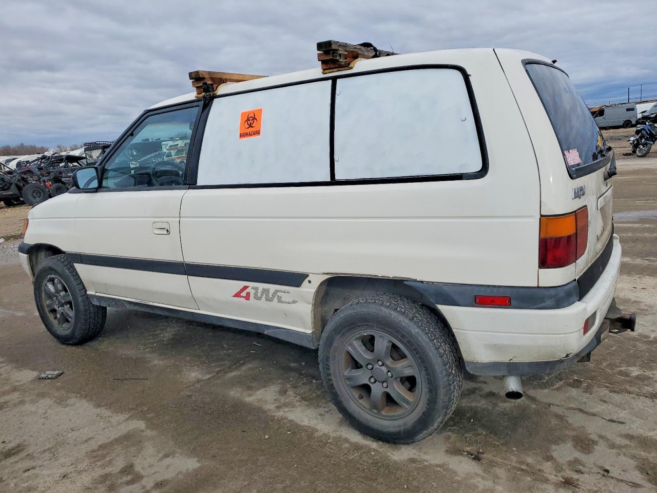 1995 MAZDA Mpv