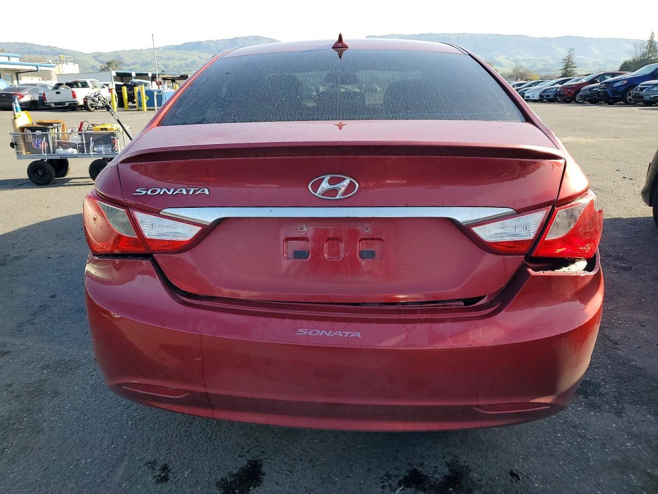 2013 HYUNDAI SONATA