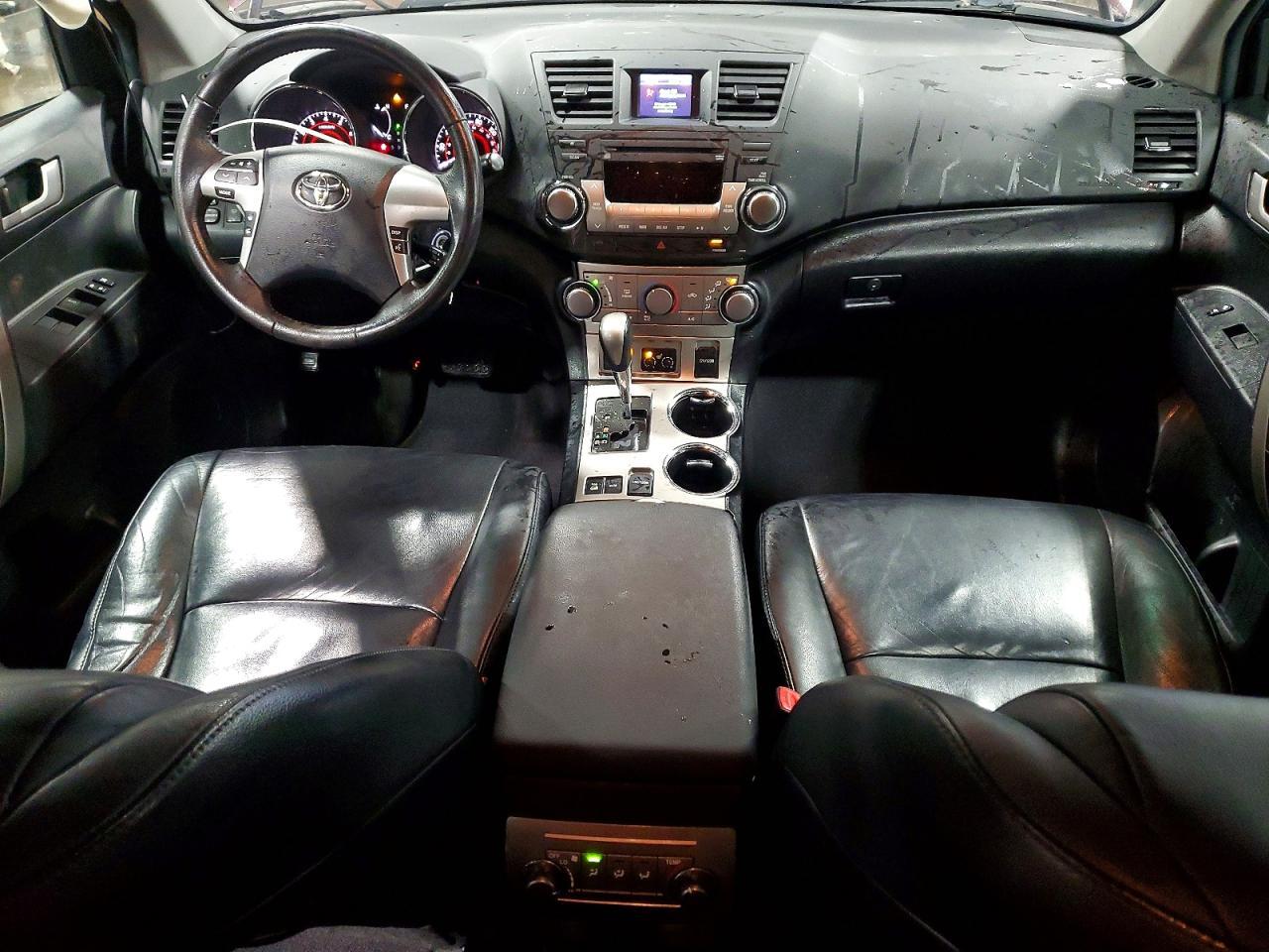 2012 TOYOTA HIGHLANDER
