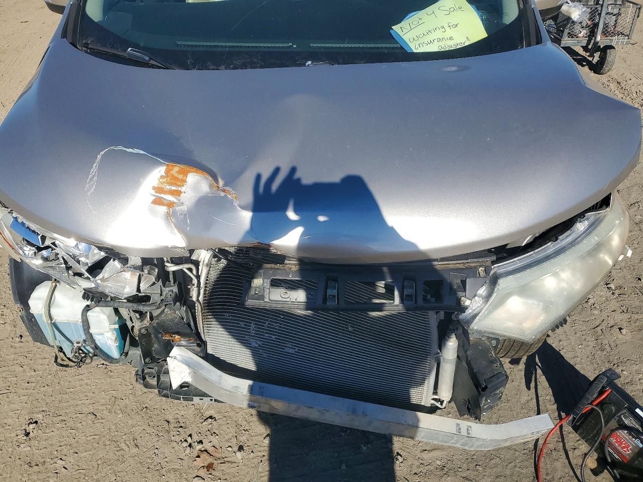 2013 NISSAN Quest