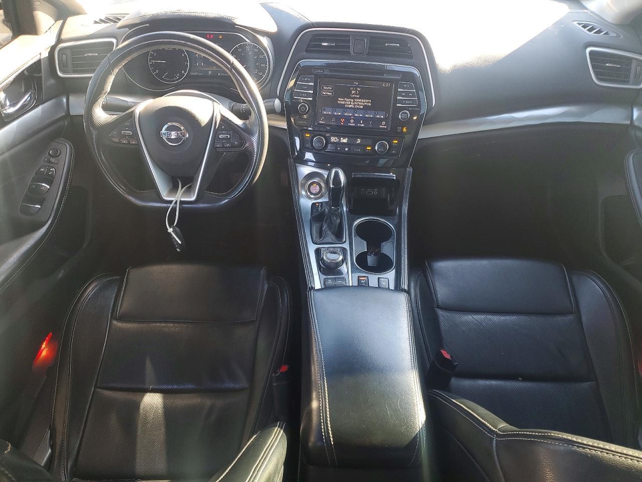 2021 NISSAN Maxima