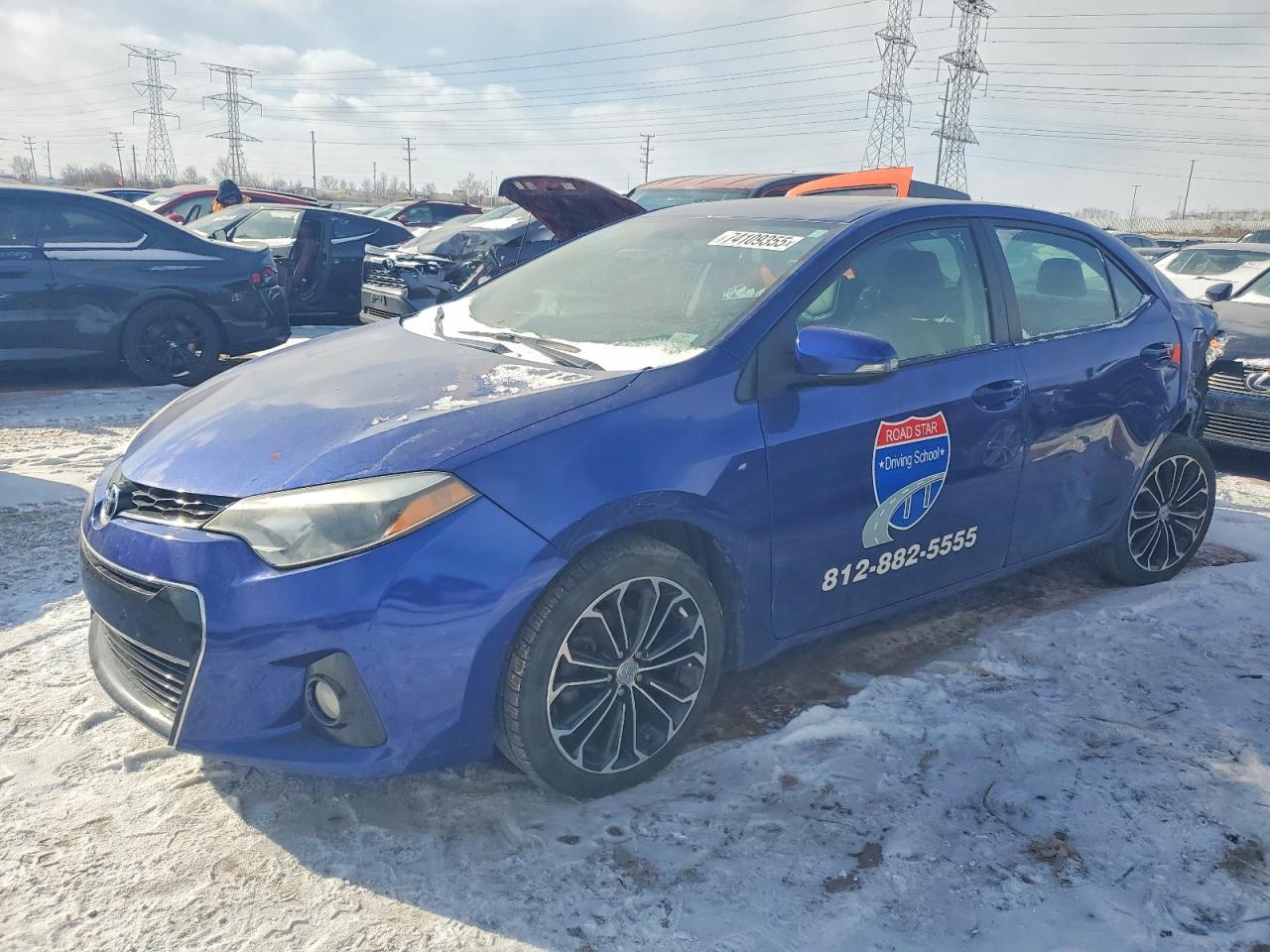 2015 TOYOTA COROLLA
