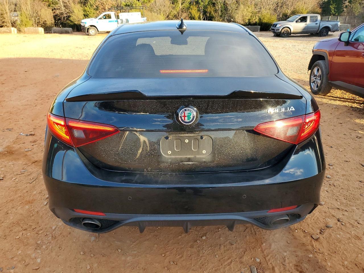 2017 ALFA ROMEO Giulia