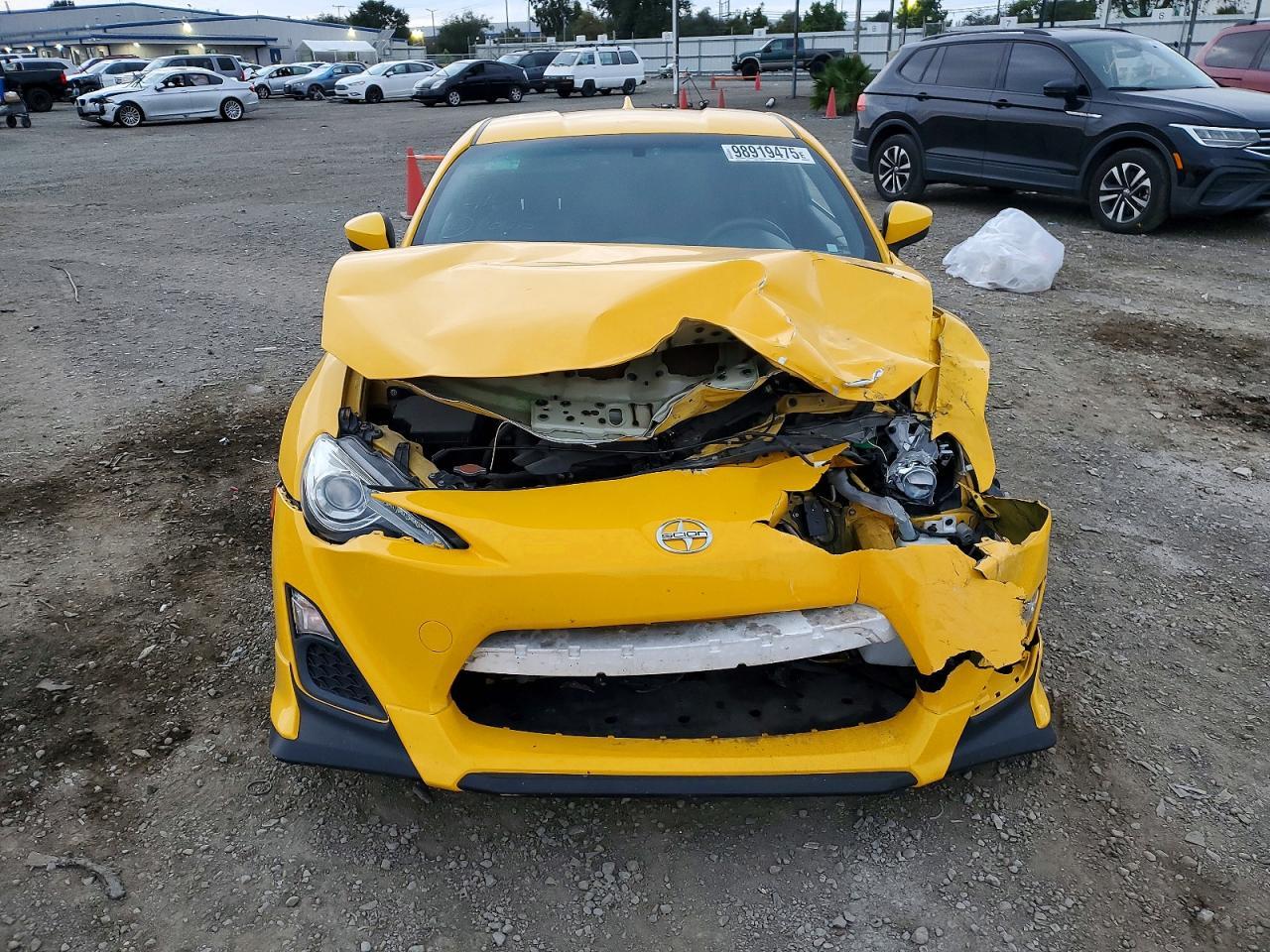 2015 SCION FR-S